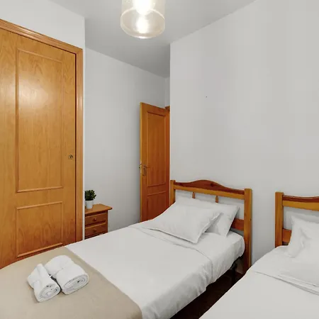 アパート A Spacious And Cozy Apartment. *